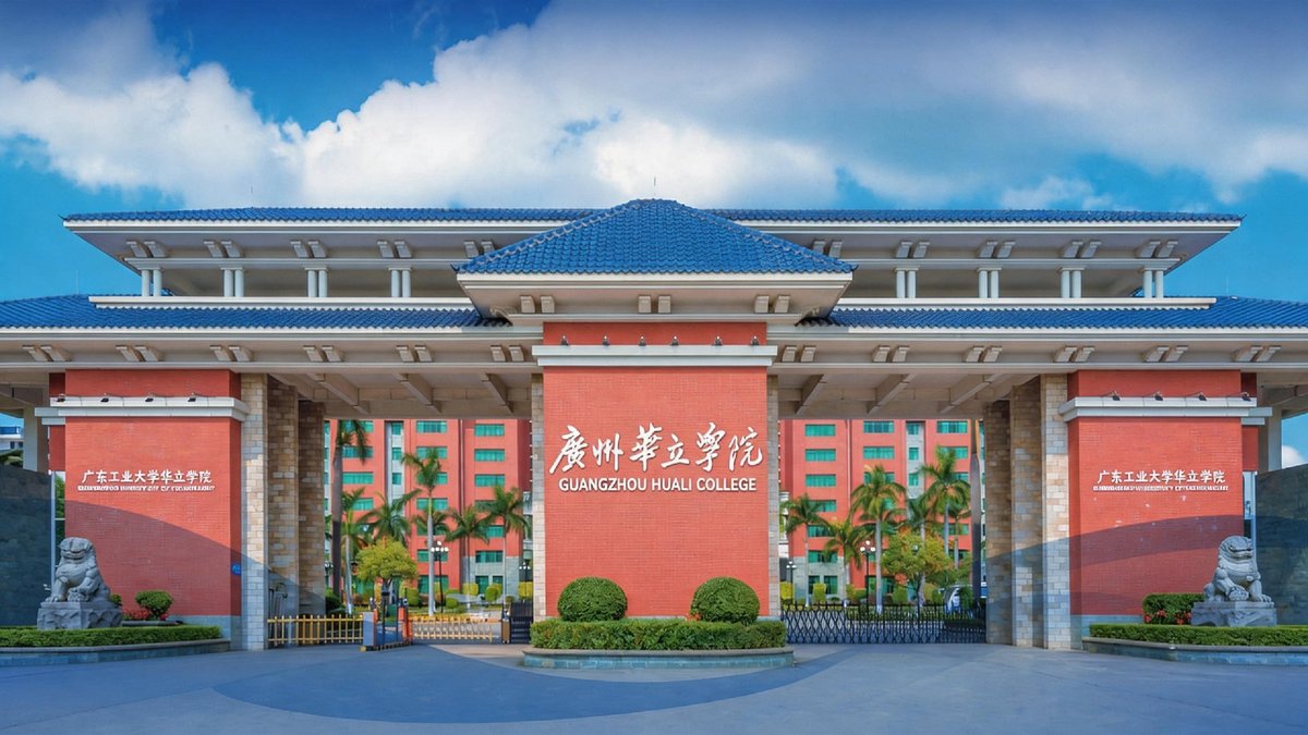 jimeng-2026-05-16-7316-Hoode_将图片处理为16-9比例的2K高清分辨率，去除图片中的水印.png